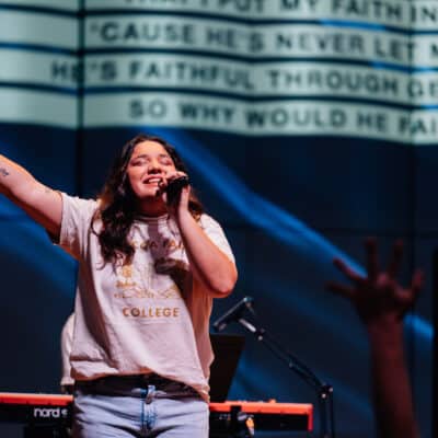 Student worship during chapel